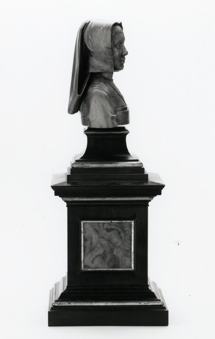 1504 - Margaret of Austria - by Conrad Meit - at the British Museum - http://www.britishmuseum.org/research/search_the_collection_database/search_object_details.aspx?objectid=32398&partid=1&searchText=margaret+of+austria+bust&fromADBC=ad&toADBC=ad&numpage